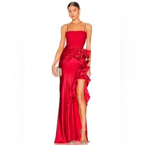 Cinq a Sept Drina gown in pimento red. Size 2 NWT online for $695